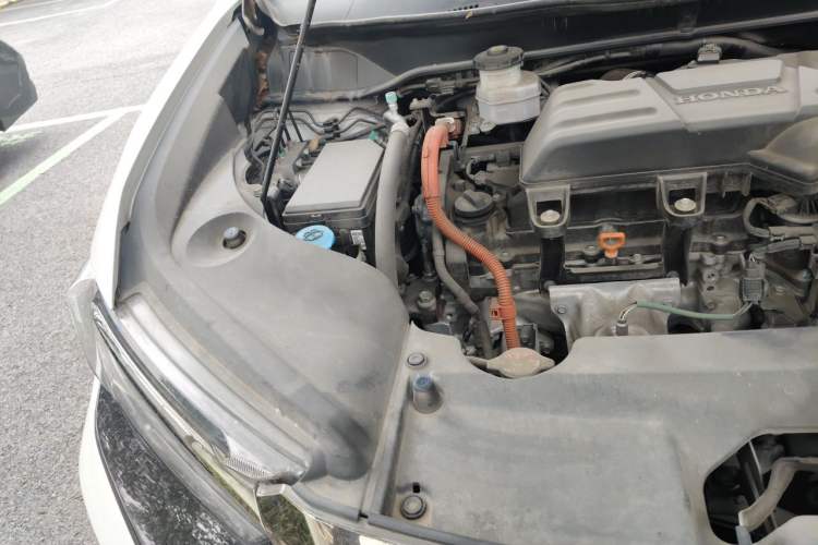 Used Honda Elysion 2022 2.0L eHEV Luxury First Edition Engine Bay Right