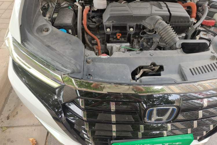 Used Honda Elysion 2022 2.0L eHEV Luxury Edition Engine Bay Right