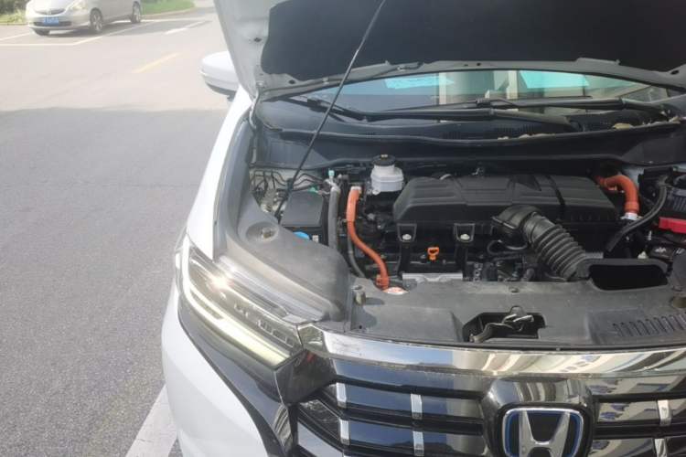 Used Honda Elysion 2022 2.0L eHEV Luxury Edition Engine Bay Right