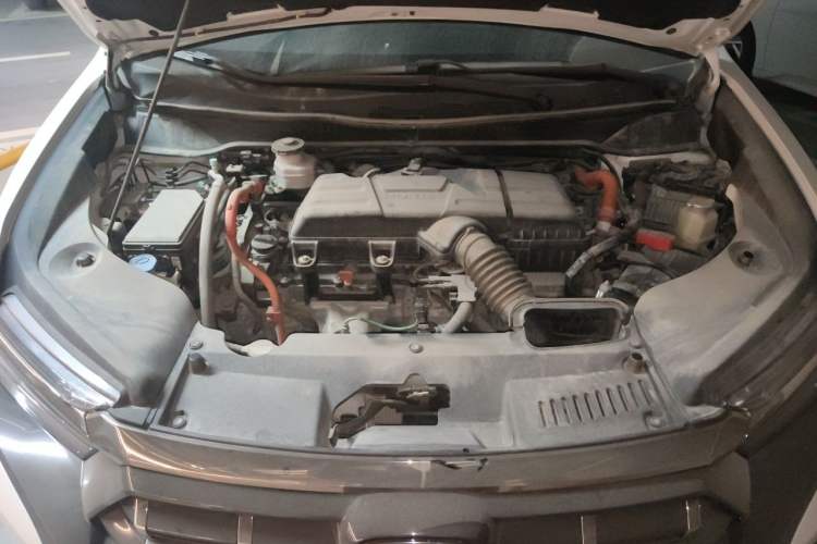 Used Honda Elysion 2022 2.0L eHEV Luxury First Edition Engine Bay