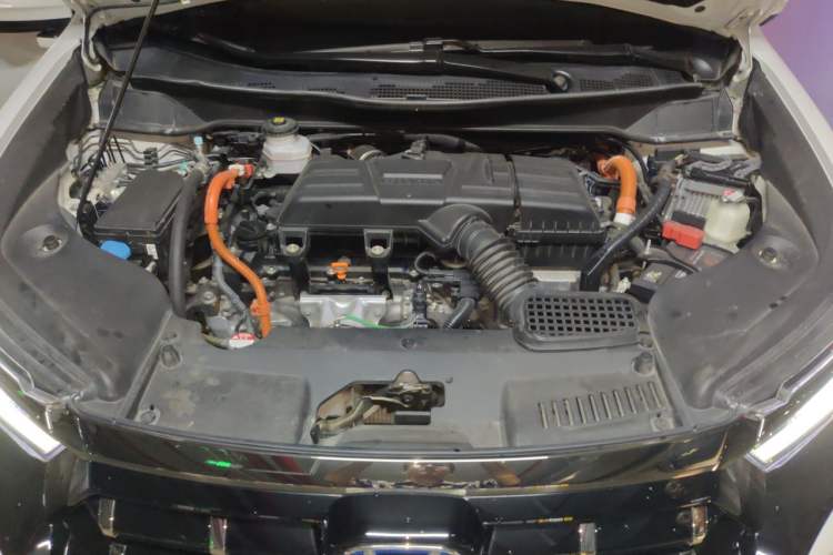 Used Honda Elysion 2022 2.0L eHEV Luxury Edition Engine Bay