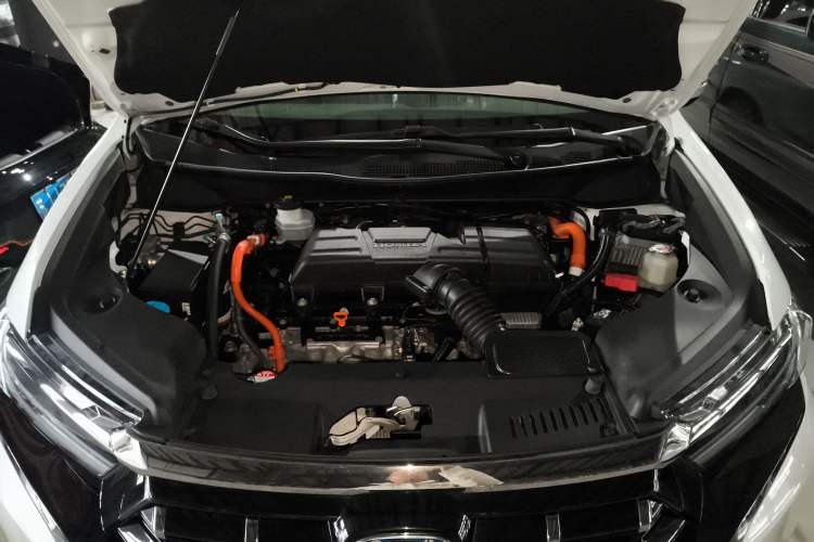 Used Honda Elysion 2022 2.0L eHEV Prestige Edition Engine Bay