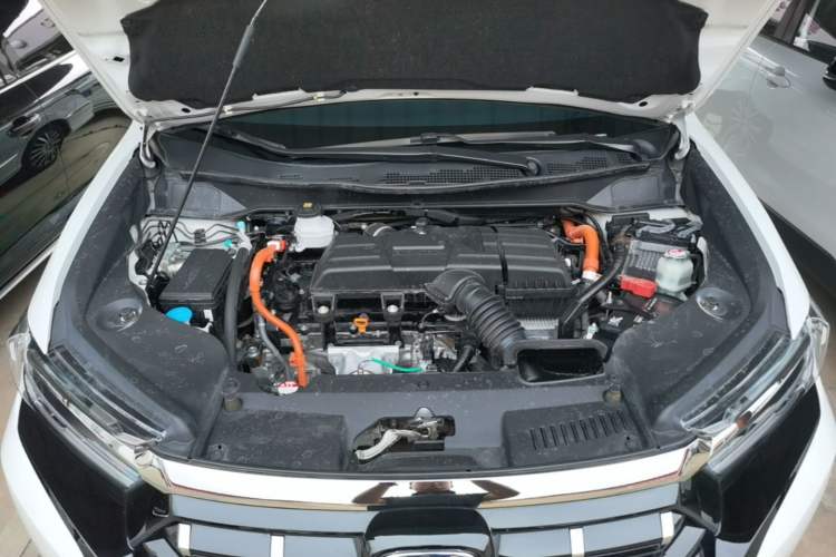 Used Honda Elysion 2022 2.0L eHEV Prestige Edition Engine Bay