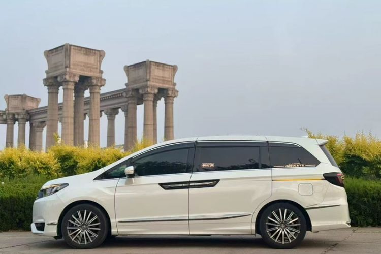 Used Honda Elysion 2022 2.0L eHEV Luxury First Edition Exterior 1