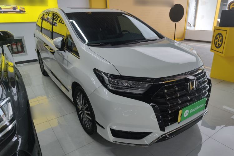 Used Honda Elysion 2022 2.0L eHEV Luxury First Edition Exterior 1