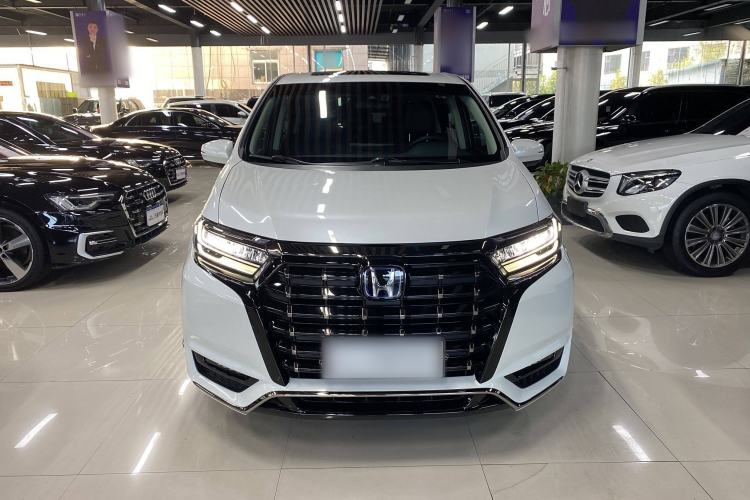 Used Honda Elysion 2022 2.0L eHEV Luxury Edition Exterior 1