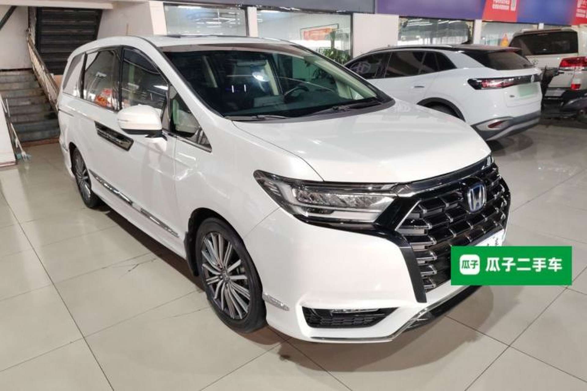 Used Honda Elysion 2022 2.0L eHEV Luxury Edition Exterior 1