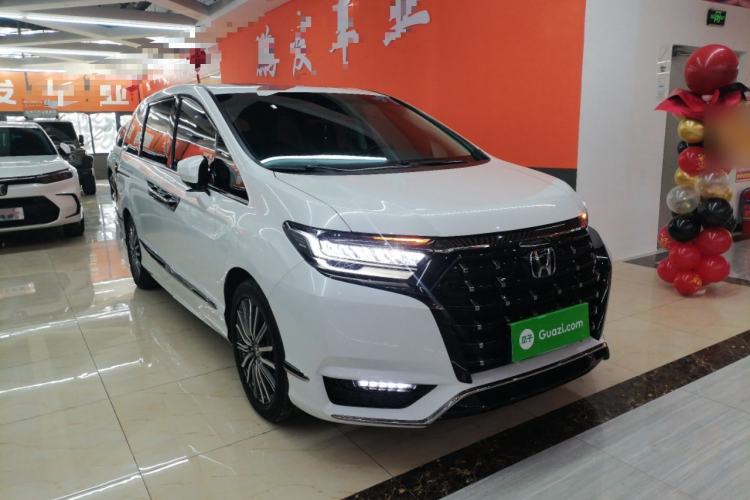 Used Honda Elysion 2022 2.0L eHEV Luxury Edition Exterior 2