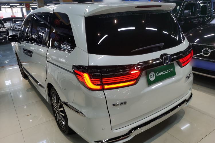 Used Honda Elysion 2022 2.0L eHEV Luxury First Edition Exterior 2