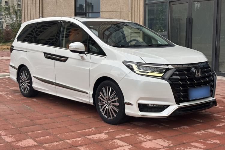Used Honda Elysion 2022 2.0L eHEV Luxury First Edition Exterior 2