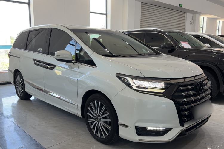 Used Honda Elysion 2022 2.0L eHEV Luxury Edition Exterior 2