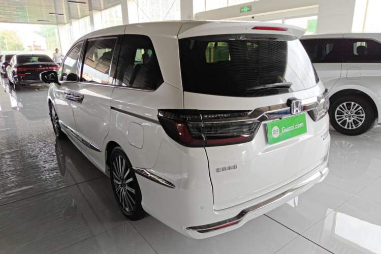 Used Honda Elysion 2022 2.0L eHEV Luxury Edition Exterior 2