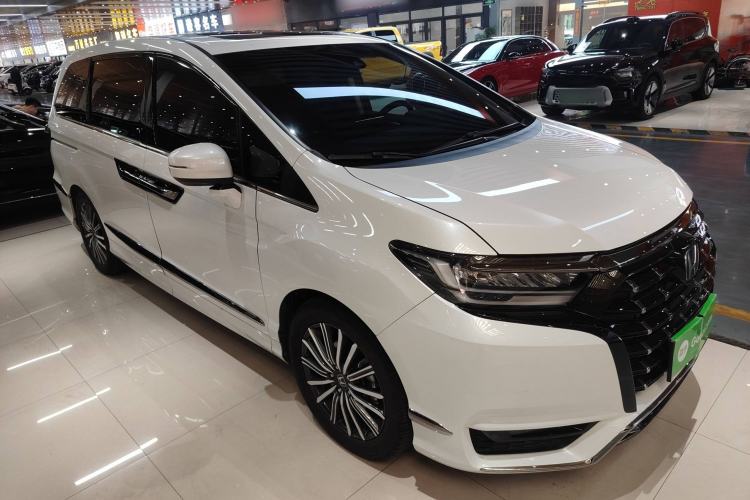 Used Honda Elysion 2022 2.0L eHEV Luxury Edition Exterior 2