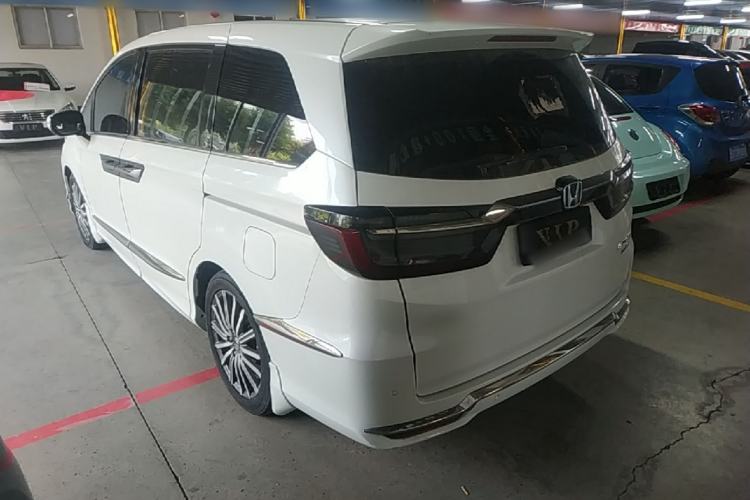 Used Honda Elysion 2022 2.0L eHEV Luxury First Edition Exterior 2