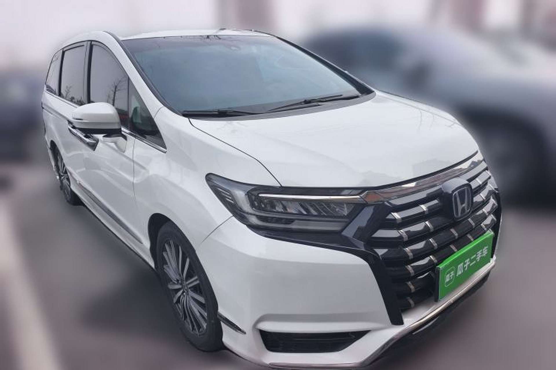 Used Honda Elysion 2022 2.0L eHEV Luxury First Edition Exterior 2