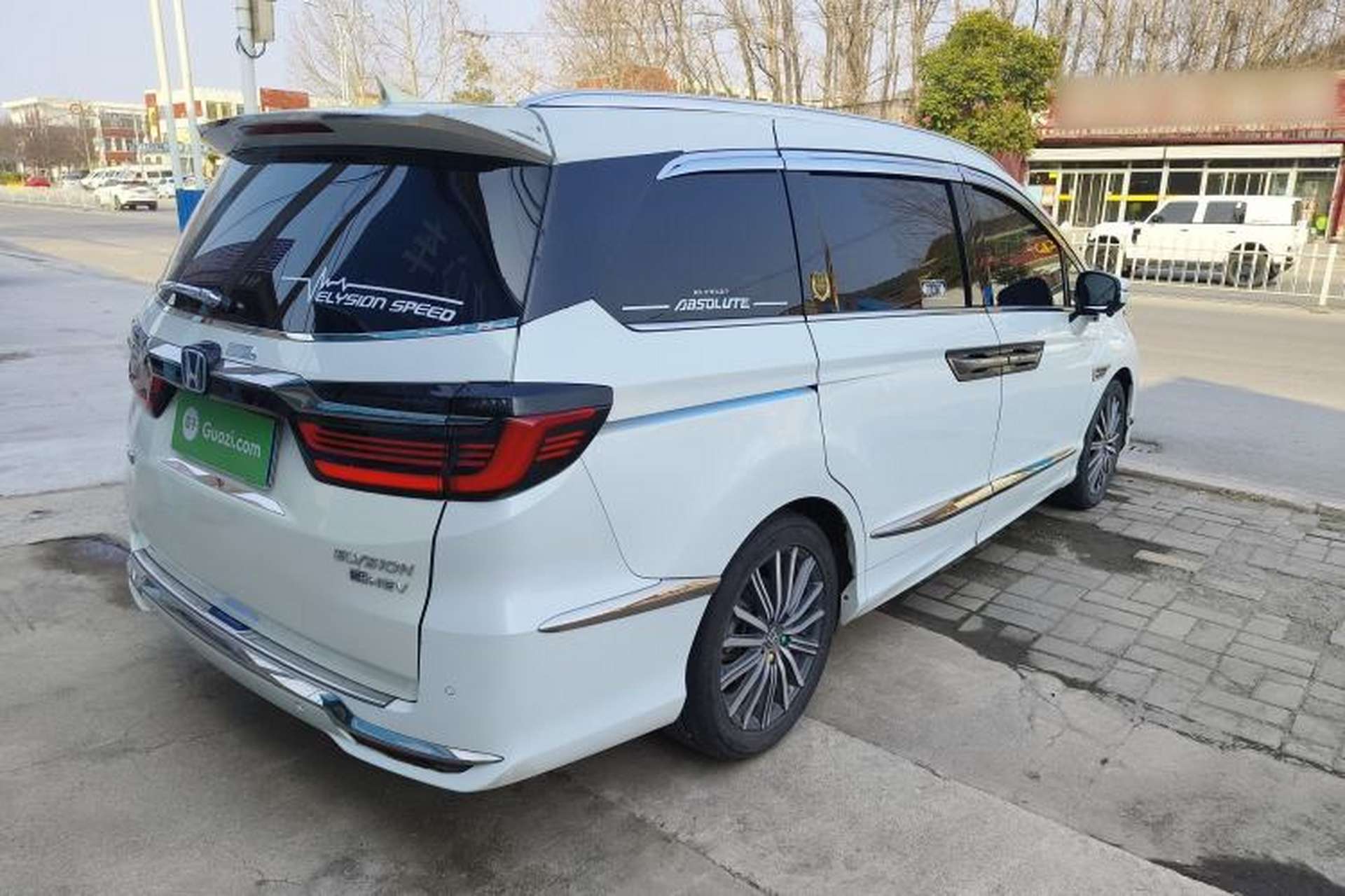Used Honda Elysion 2022 2.0L eHEV Luxury First Edition Exterior 3