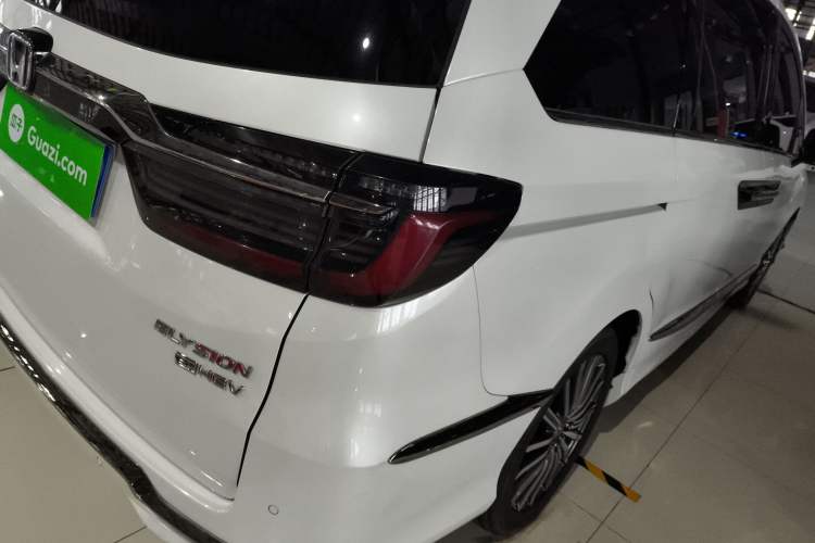 Used Honda Elysion 2022 2.0L eHEV Prestige Edition Exterior 3