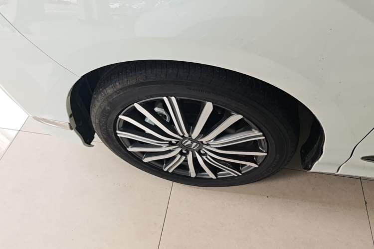 Used Honda Elysion 2022 2.0L eHEV Luxury Edition Exterior 4
