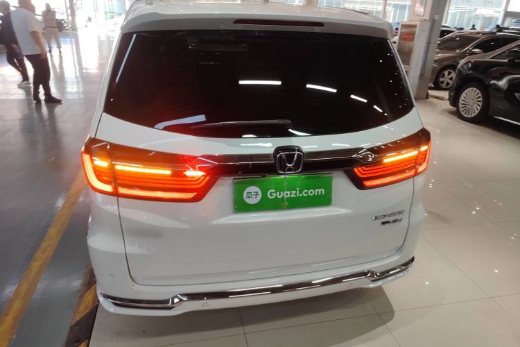 Used Honda Elysion 2022 2.0L eHEV Luxury Edition Exterior 4