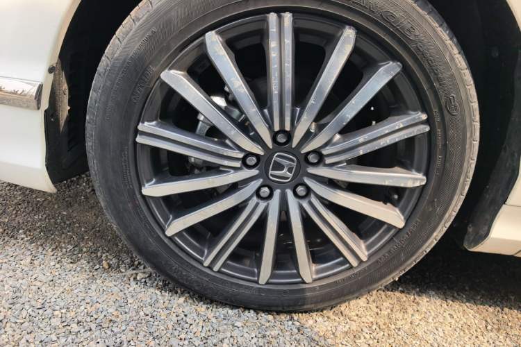 Used Honda Elysion 2022 2.0L eHEV Luxury Edition Exterior 4