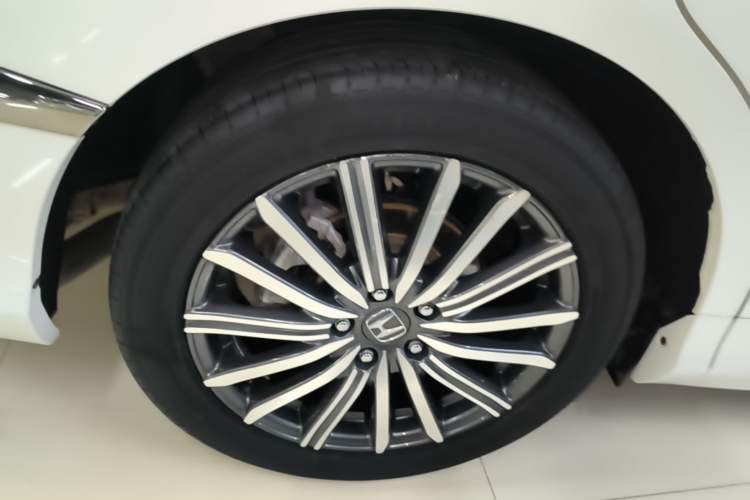 Used Honda Elysion 2022 2.0L eHEV Luxury Edition Exterior 5