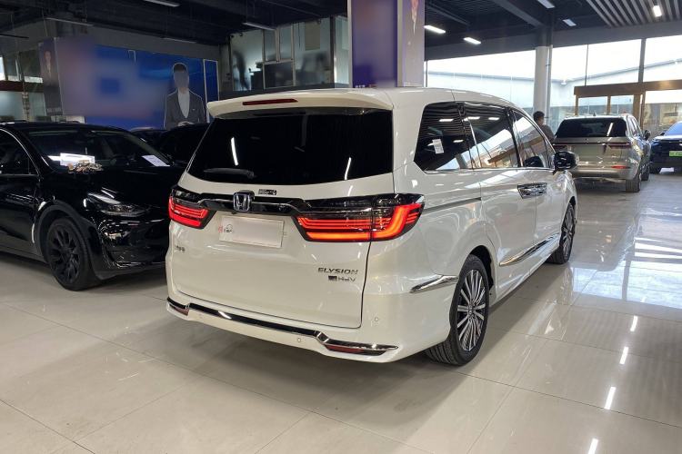 Used Honda Elysion 2022 2.0L eHEV Luxury Edition Exterior 5