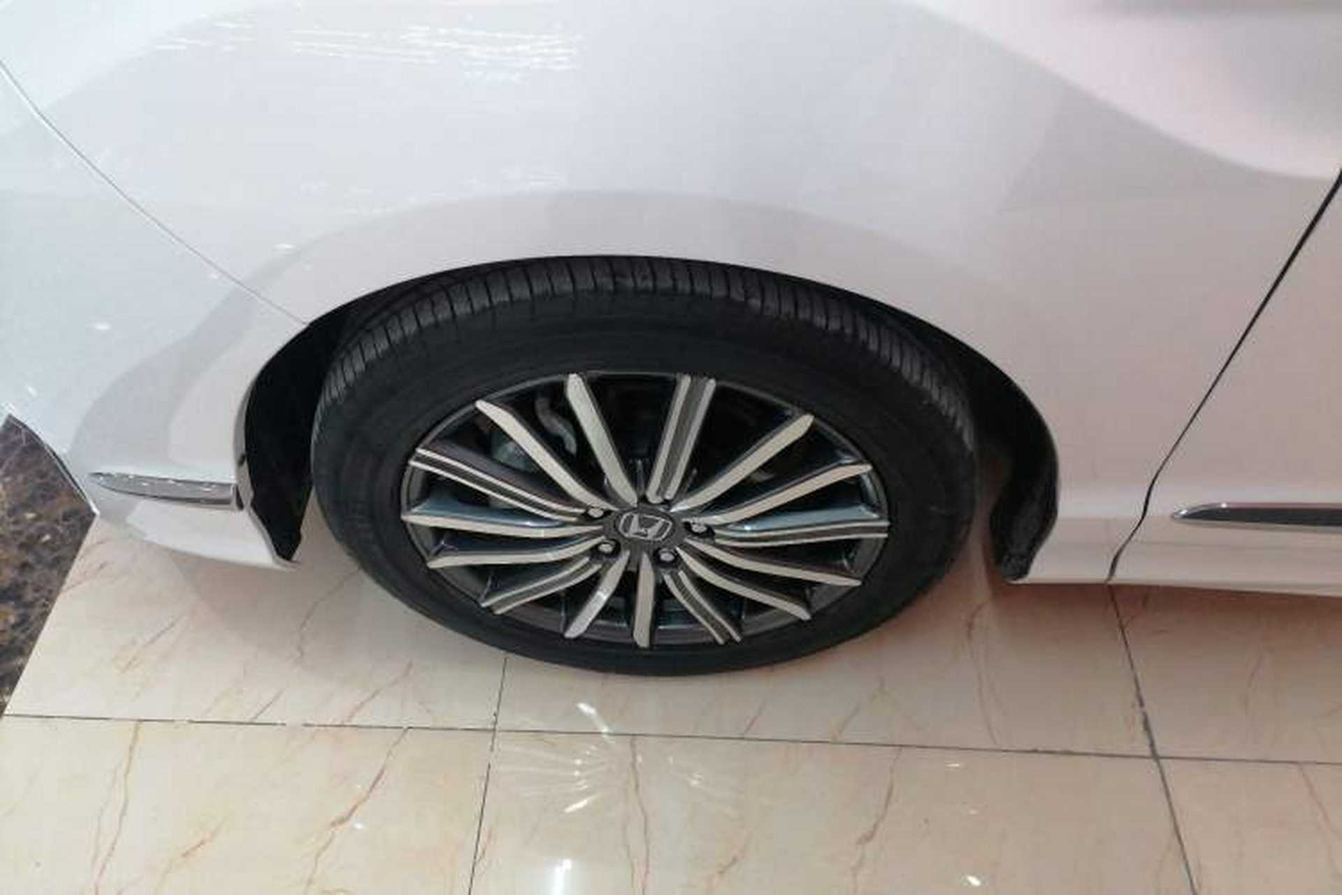 Used Honda Elysion 2022 2.0L eHEV Luxury Edition Exterior 7