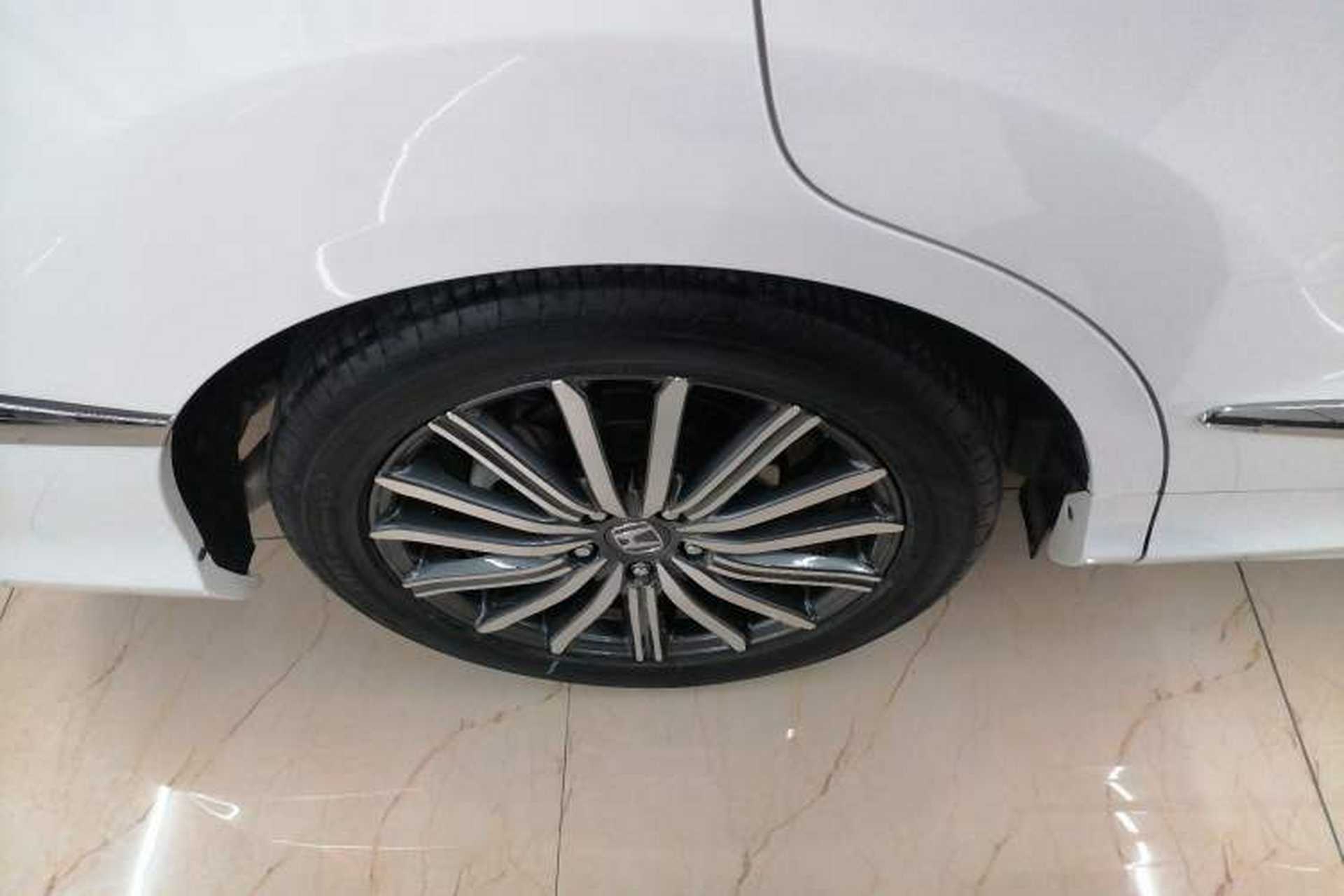 Used Honda Elysion 2022 2.0L eHEV Luxury Edition Exterior 8