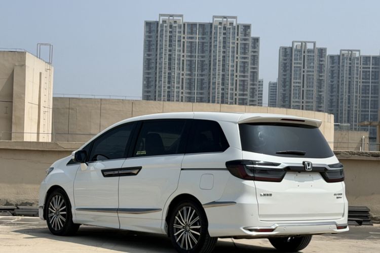Used Honda Elysion 2022 2.0L eHEV Luxury Edition Exterior 8