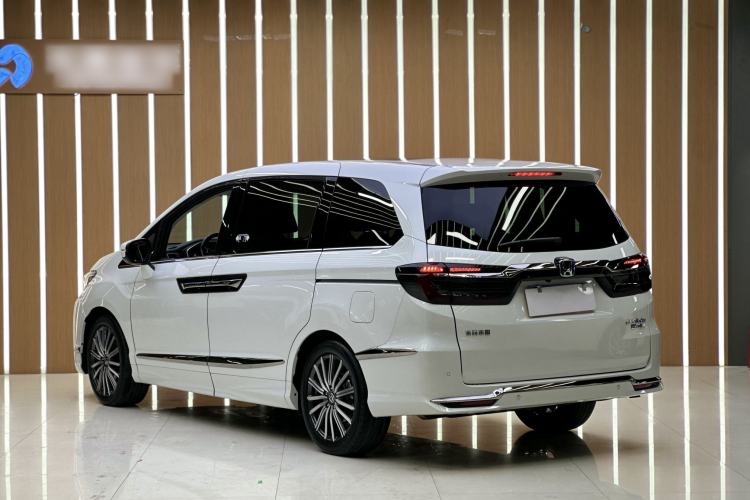 Used Honda Elysion 2022 2.0L eHEV Luxury First Edition Exterior 8