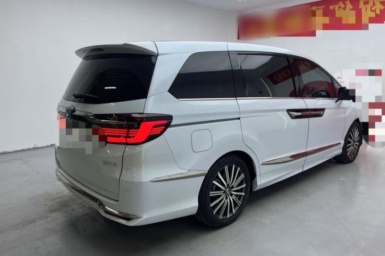 Used Honda Elysion 2022 2.0L eHEV Luxury Edition Exterior 8