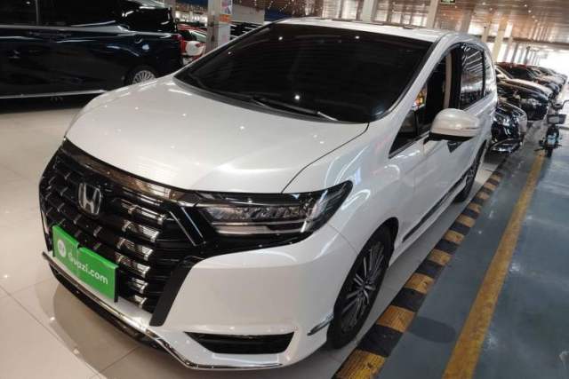 Used Honda Elysion 2022 2.0L eHEV Luxury Edition