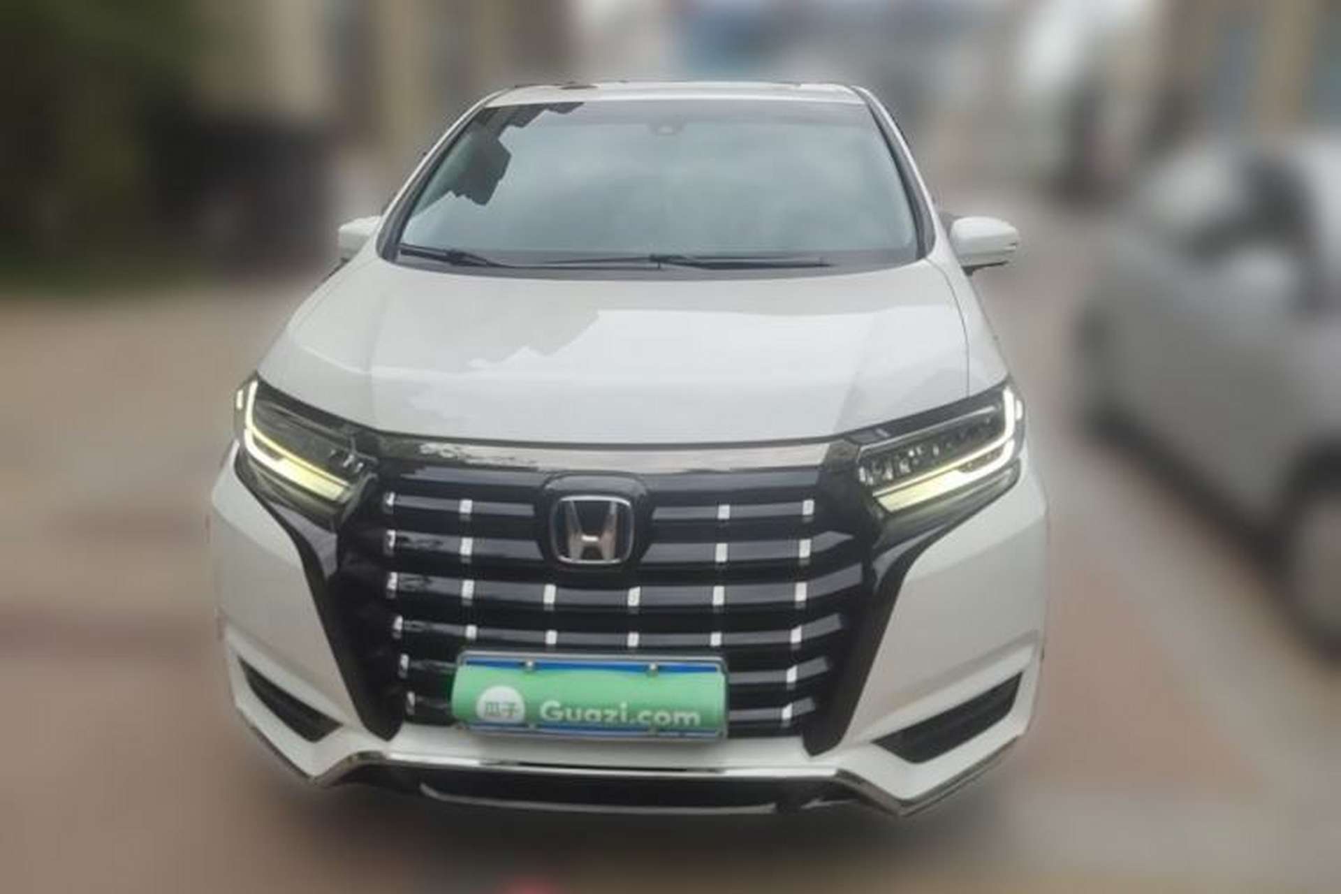 Used Honda Elysion 2022 2.0L eHEV Luxury Edition Front