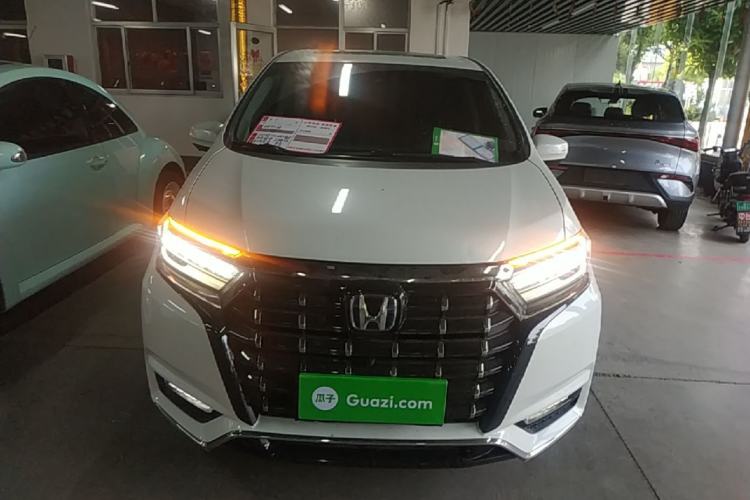 Used Honda Elysion 2022 2.0L eHEV Luxury First Edition Front