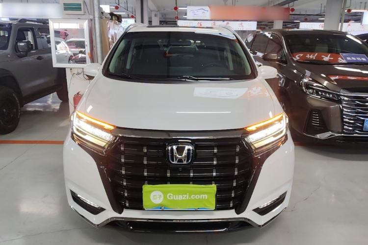 Used Honda Elysion 2022 2.0L eHEV Luxury Edition Front