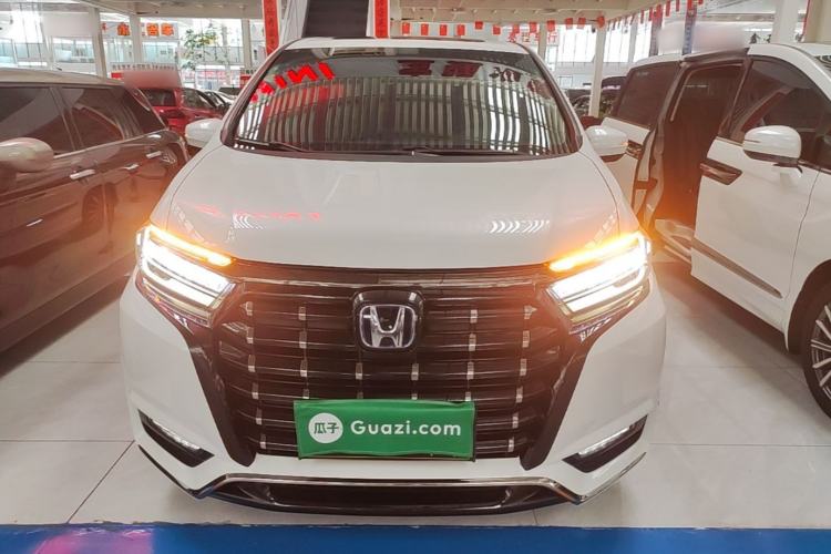 Used Honda Elysion 2022 2.0L eHEV Luxury Edition Front