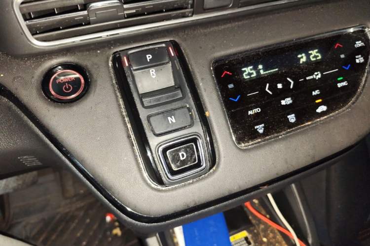 Used Honda Elysion 2022 2.0L eHEV Luxury First Edition Gear Lever