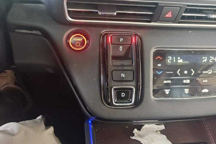 Used Honda Elysion 2022 2.0L eHEV Comfort Version Gear Lever