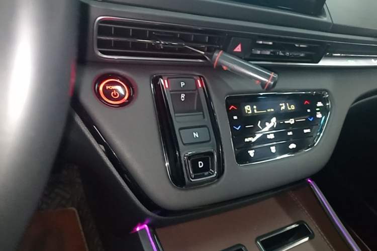 Used Honda Elysion 2022 2.0L eHEV Comfort Version Gear Lever