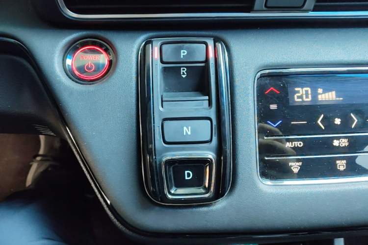 Used Honda Elysion 2022 2.0L eHEV Luxury First Edition Gear Lever