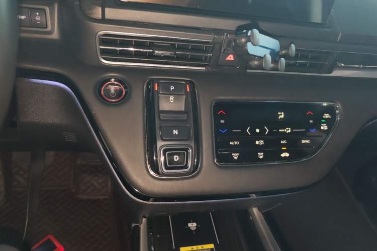 Used Honda Elysion 2022 2.0L eHEV Luxury First Edition Gear Lever