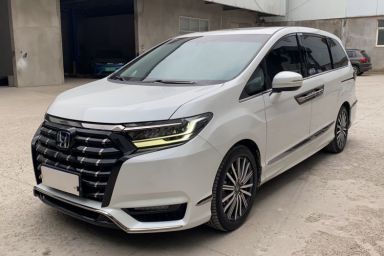 Used Honda Elysion 2022 2.0L eHEV Luxury First Edition