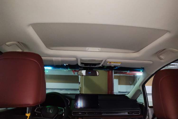 Used Honda Elysion 2022 2.0L eHEV Prestige Edition Headliner