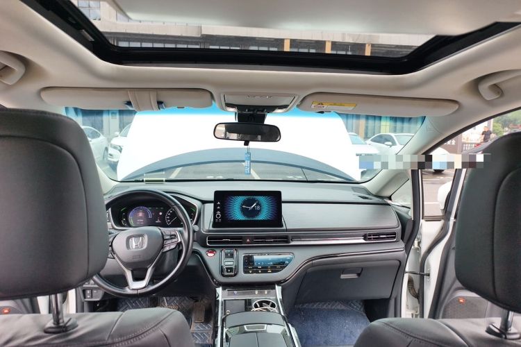 Used Honda Elysion 2022 2.0L eHEV Luxury First Edition Headliner