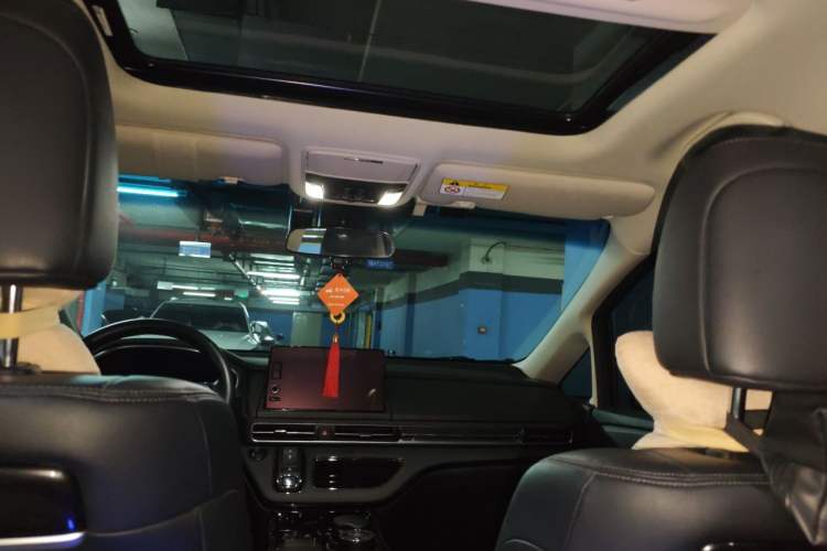 Used Honda Elysion 2022 2.0L eHEV Prestige Edition Headliner