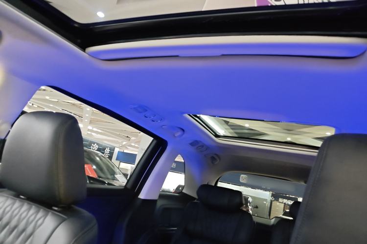 Used Honda Elysion 2022 2.0L eHEV Luxury Edition Headliner