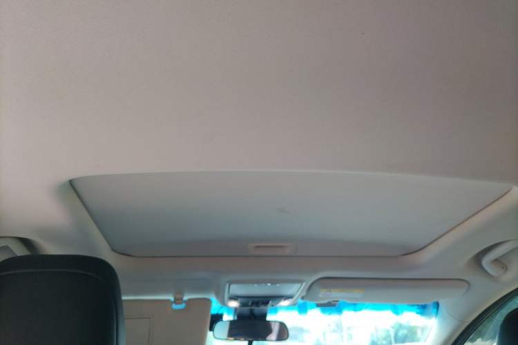 Used Honda Elysion 2022 2.0L eHEV Luxury Edition Headliner