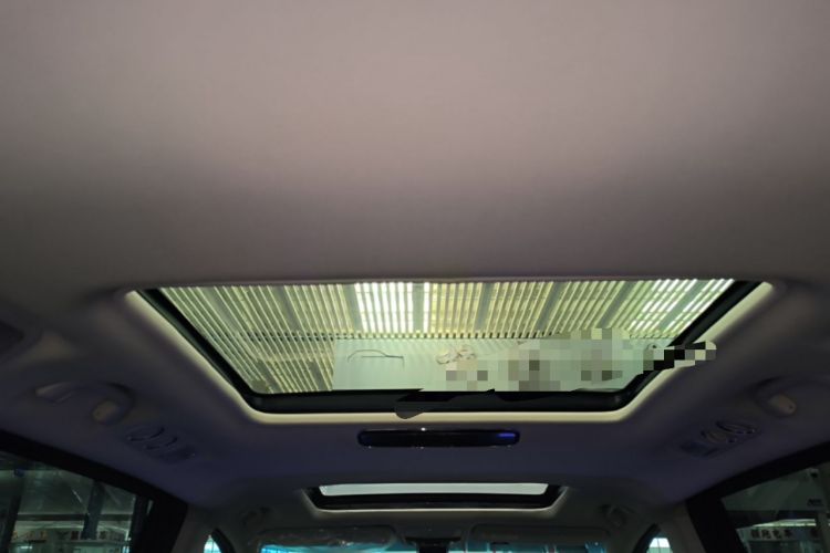 Used Honda Elysion 2022 2.0L eHEV Luxury Edition Headliner