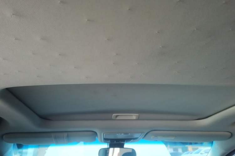 Used Honda Elysion 2022 2.0L eHEV Luxury Edition Headliner