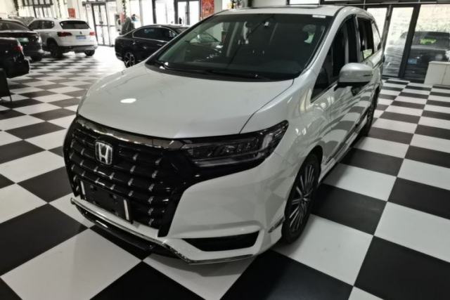 Used Honda Elysion 2022 2.0L eHEV Luxury Edition